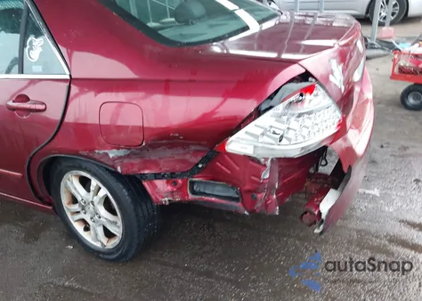 2006 Honda Accord 2.4 Ex from USA, damaged, VIN 1HGCM55856A085127